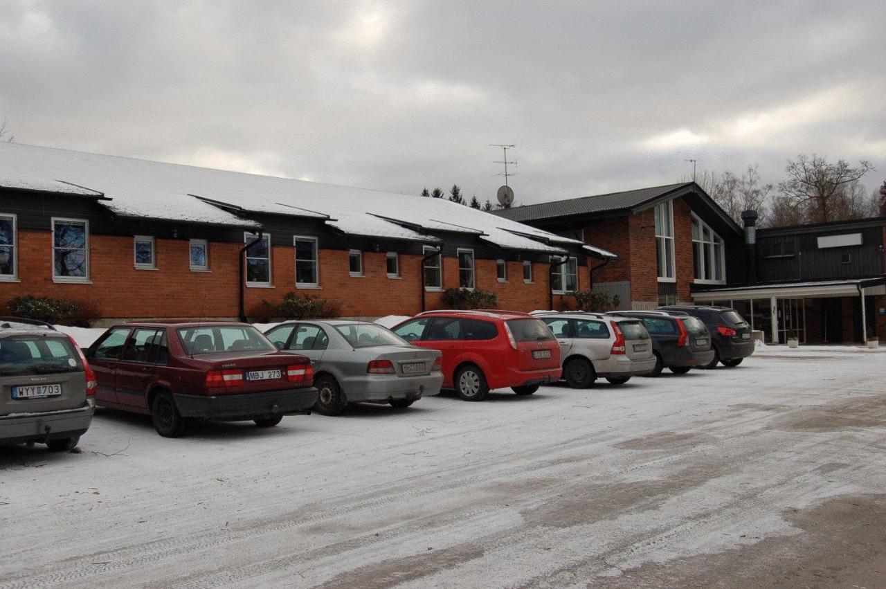 Hotel Fritzatorpet Olofstrom Exterior photo